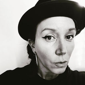 Meet your Posher, Pilar